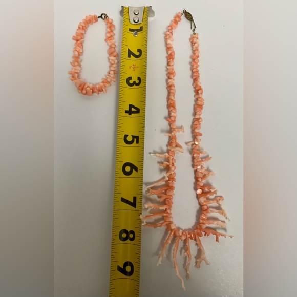 Vintage Natural Coral‎ Necklace & Bracelet Set Salmon Color - Picture 4 of 4